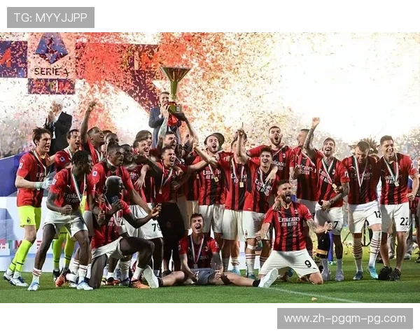 意甲球队集体合照中的经典拍照姿势与团队精神展现 意甲球队集体合照中的经典拍照姿势与团队精神展现